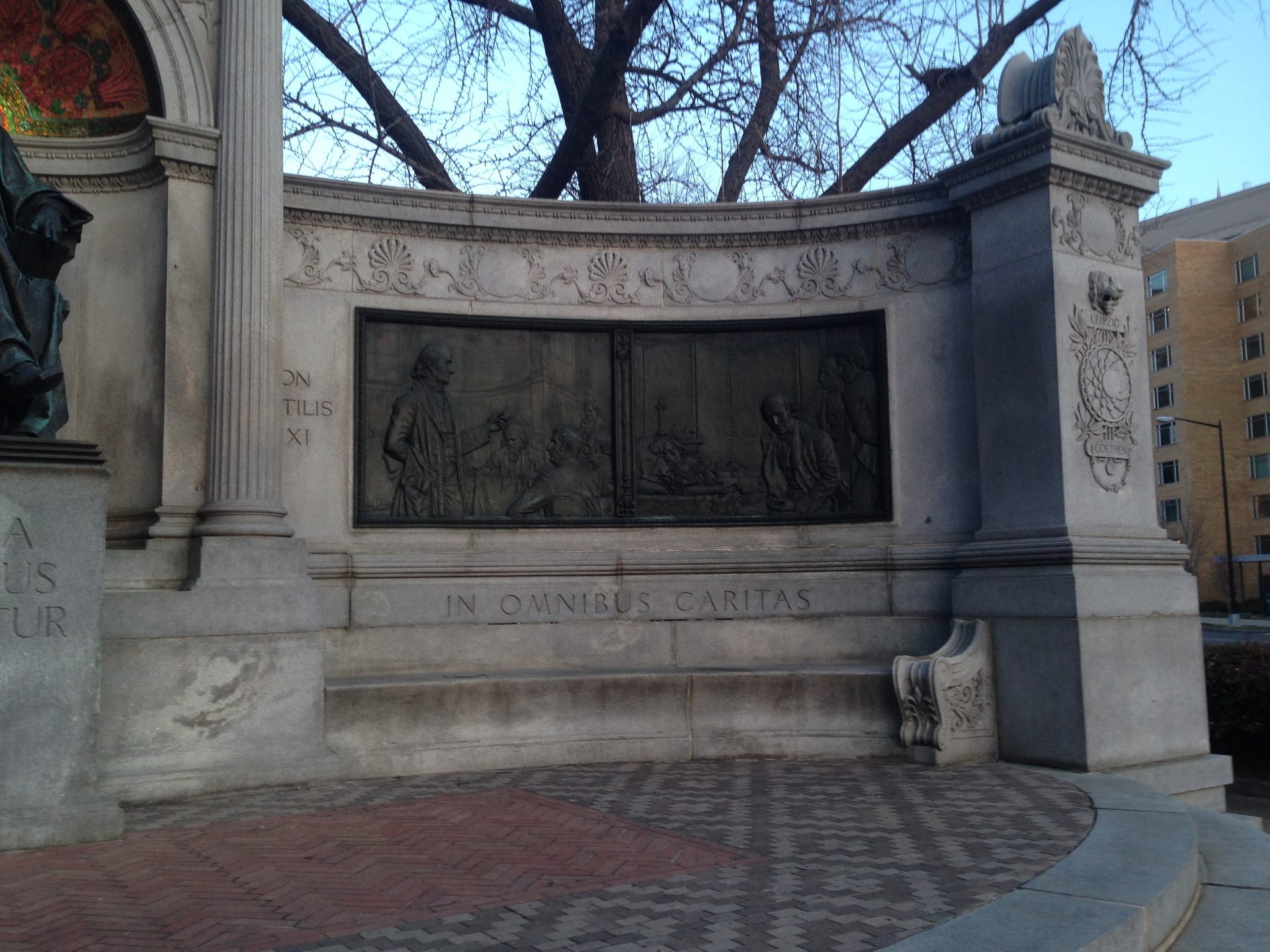 Samuel Hahnemann's monument, Washington (by Concetta Tatali) - 4.JPG